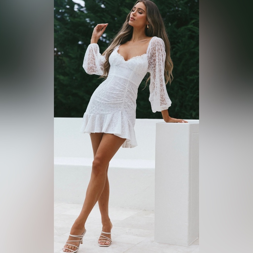 SELFIE LESLIE NWT HALLEY BALLOON  SLEEVE FRILL FLOUNCE HEM LACE DRESS - Picture 6 of 8